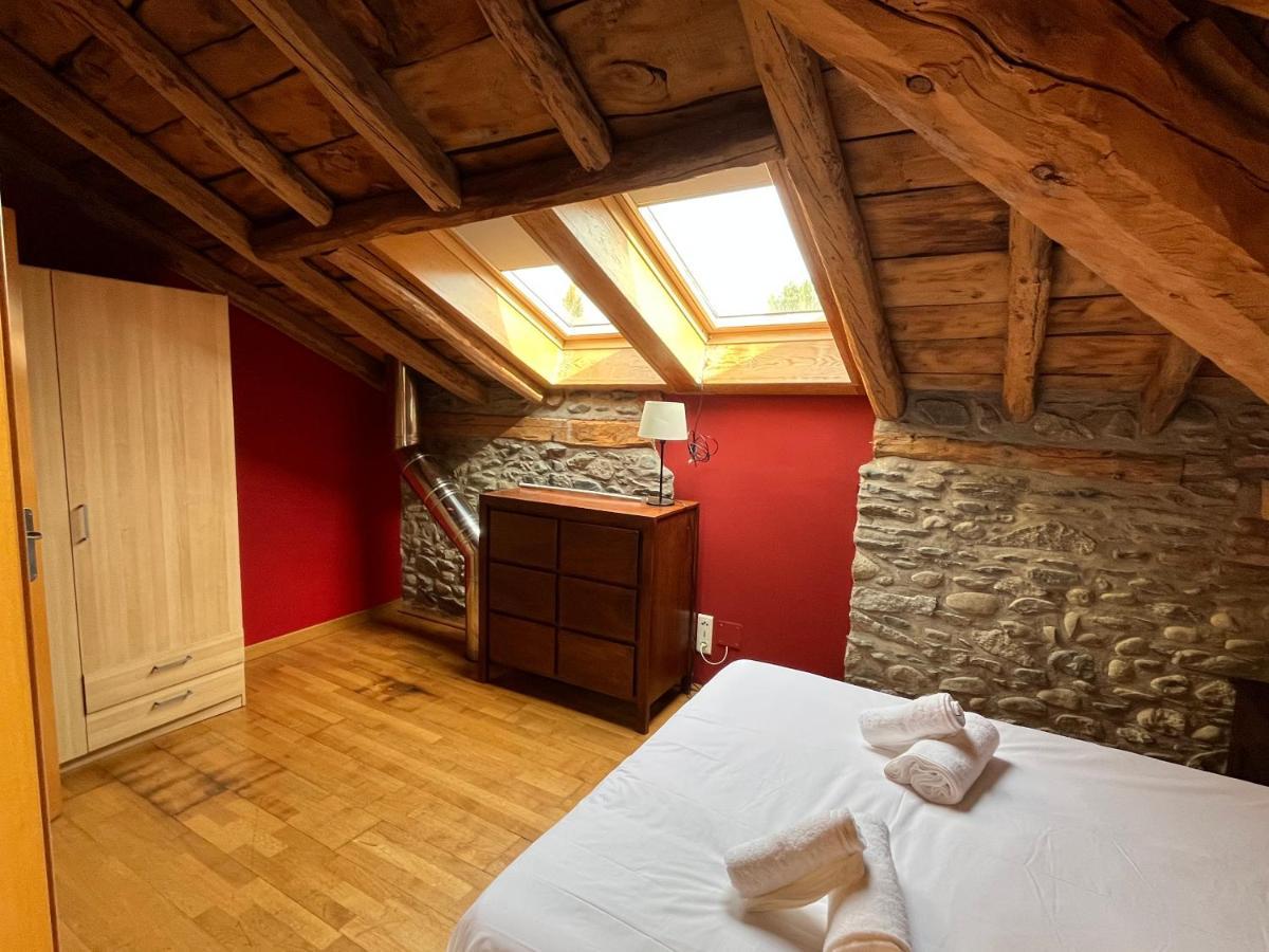 Villa Casa De Poble Acollidora,Amb Llar De Foc, Bourg-Madame Exterior foto